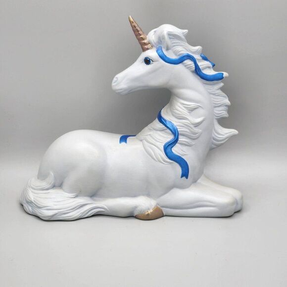 Hand Painted Ceramic Unicorn Blue Mythical Fairytale Fantasy 7.5x9 Chalked - Picture 1 of 6